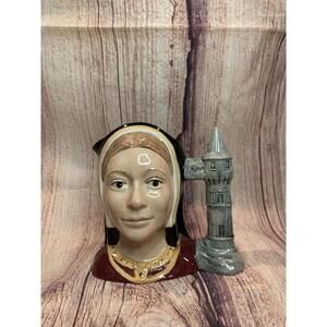 ROYAL DOULTON - Catherine Of Aragon D6643 Large Character Jug